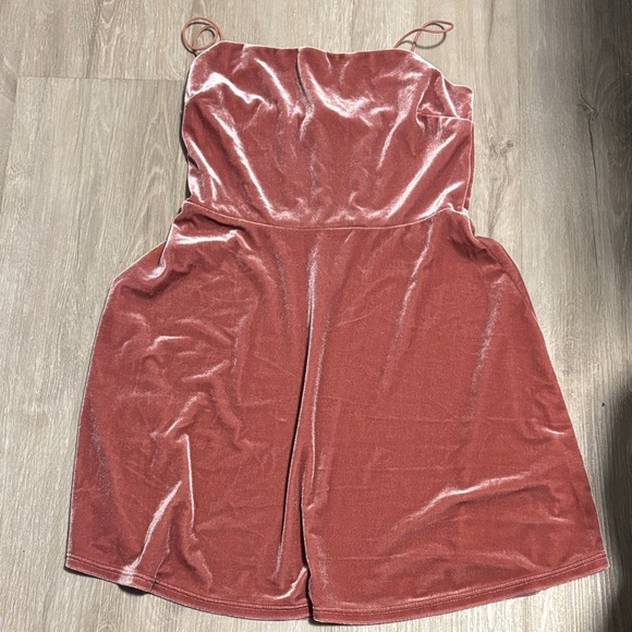 Urban Outfitters Dresses & Skirts - Velvet Spaghetti Strap Dress